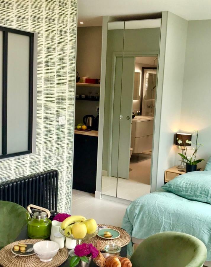 Aux Terrasses Bed & Breakfast Бордо Екстериор снимка
